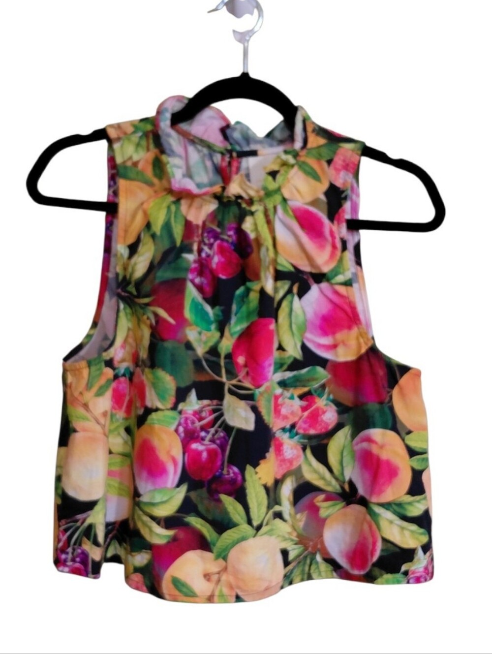 Maeve Black Multicolor Fruit-Print Sleeveless Crop Top
